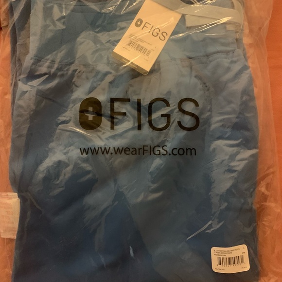 NWT FIGS Livingston scrub bottoms - Picture 3 of 3